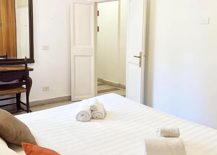 Apartment Romeasyoulike - Trastevere Experience 8 *